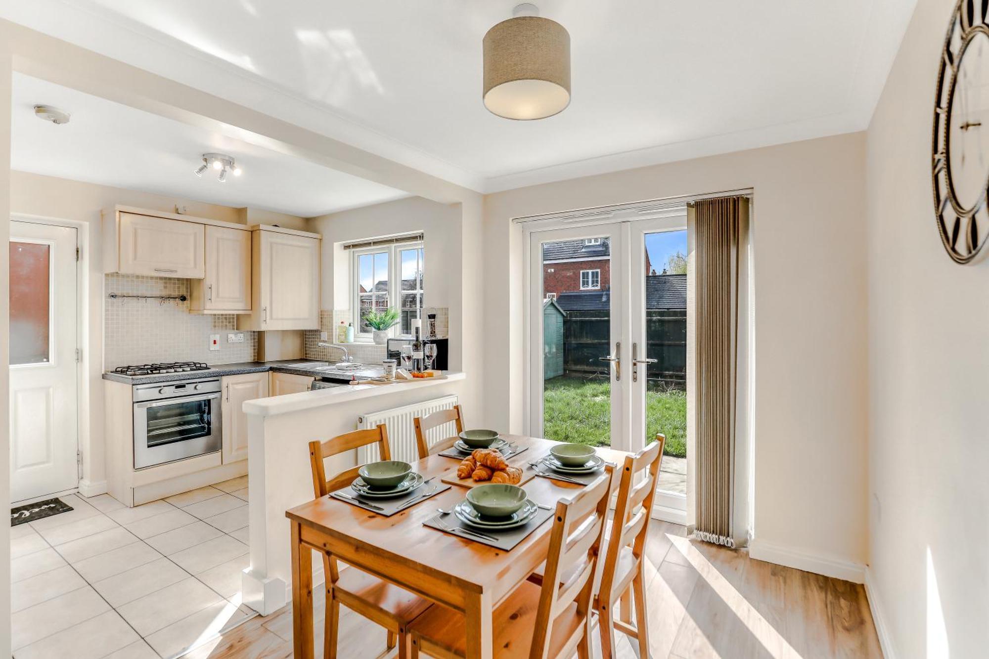 Silver Stag Properties, 3 Bedroom W Parking And Garden Smisby Exterior foto