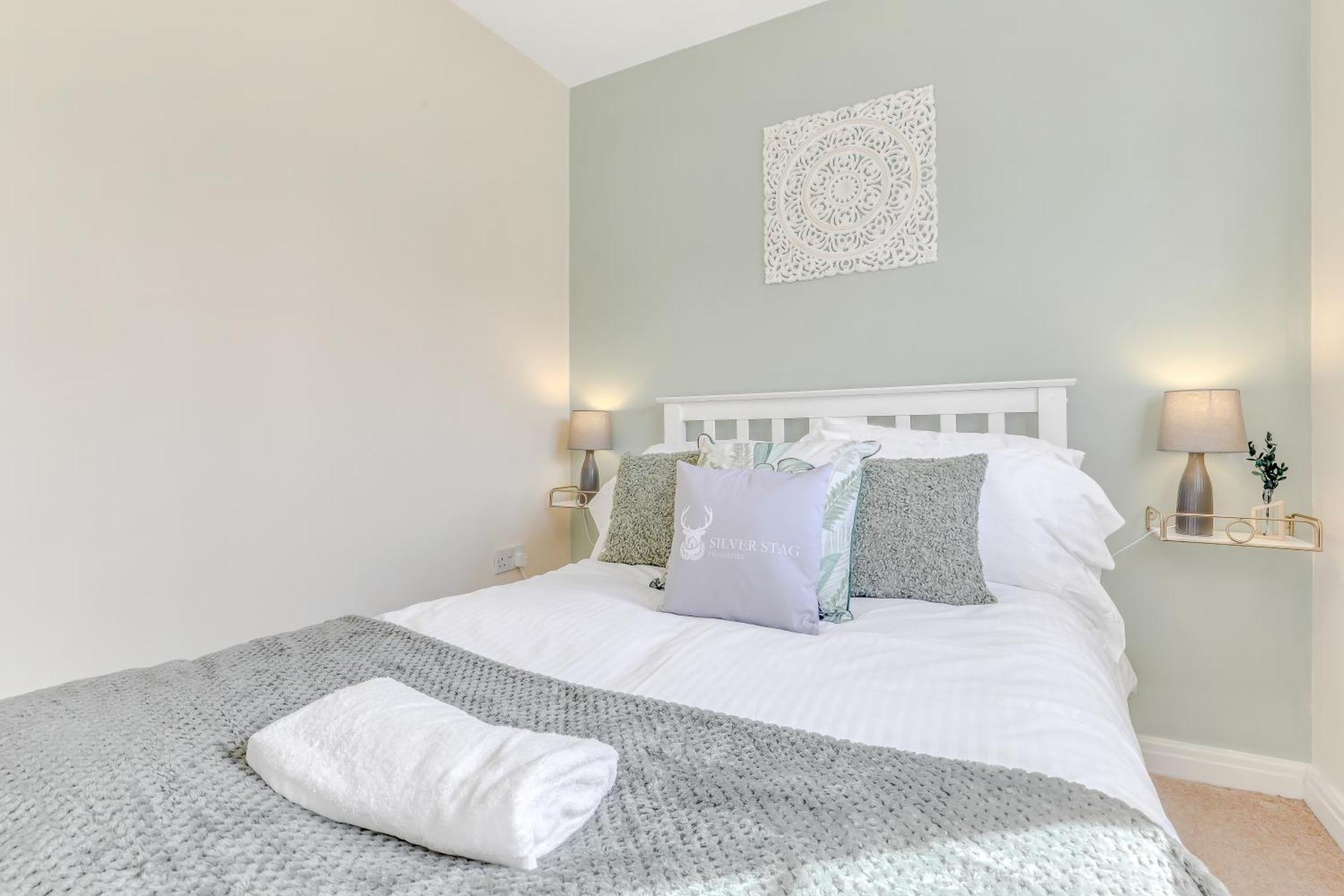 Silver Stag Properties, 3 Bedroom W Parking And Garden Smisby Exterior foto